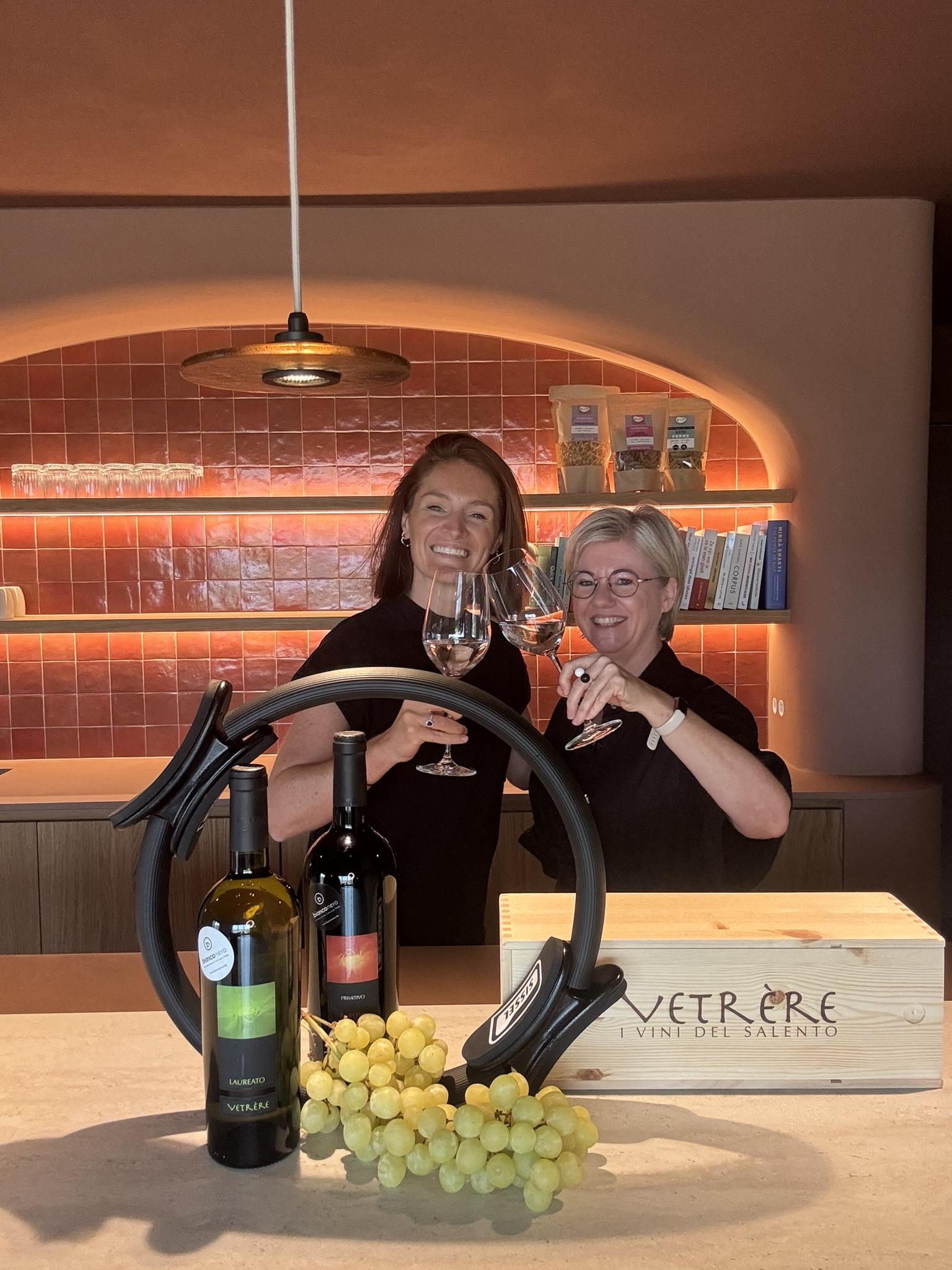 Pilates, vino & brunch
